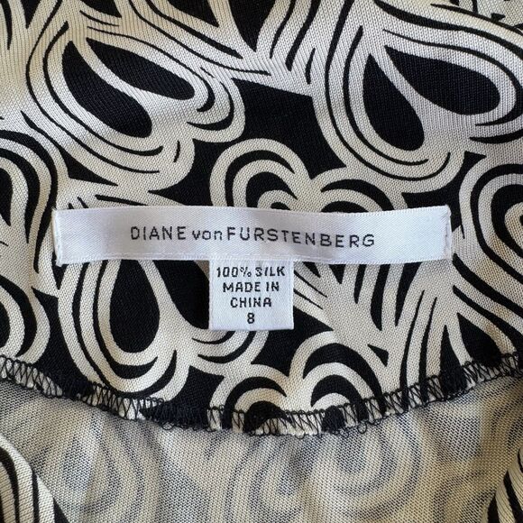 Diane Von Furstenberg Y2K Silk Heart Top Bell Sleeve Ruched Hippie Cute 70s Sz.8 - Picture 4 of 14